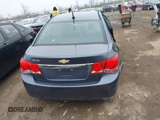 2014 Chevrolet Cruze LS with VIN 1G1PA5SH9E7274901, listed as a IAAI auction lot 42013231 with 95,204 mi miles and . Bid and sale history available at DreamBid. Image 17.