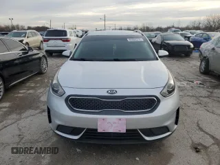 2017 Kia Niro FE with VIN KNDCB3LC0H5082972, listed as a Copart auction lot 86800214 with 176,938 mi miles and Salvage Title. Bid and sale history available at carsss.com. Image 5.