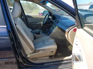 2008 Volvo XC90 I6 with VIN YV4CY982981420357, listed as a IAAI auction lot 41759863 with 202,861 mi miles. Bid and sale history available at carsss.com. Image 5.