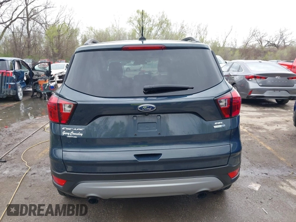 2019 Ford Escape SEL with VIN 1FMCU9HD3KUA54073, listed as a IAAI auction lot 41917955 with 101,283 mi miles. Bid and sale history available at carsss.com. Image 16.
