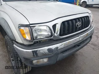 2001 Toyota Tacoma PreRunner with VIN 5TEGN92N01Z860253, listed as a IAAI auction lot 41556927 with 193,722 mi miles and . Bid and sale history available at DreamBid. Image 6.