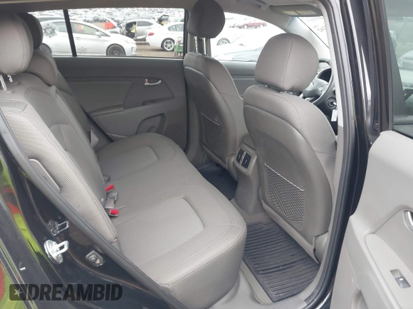 2015 Kia Sportage LX with VIN KNDPB3AC6F7677007, listed as a IAAI auction lot 42081242 with 63,976 mi miles and . Bid and sale history available at carsss.com. Image 8.
