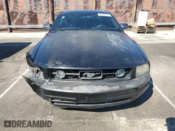 2008 Ford Mustang Deluxe with VIN 1ZVHT80N185141787, listed as a Copart auction lot 46249105 with 246,527 mi miles and Salvage title. Bid and sale history available at DreamBid. Image 5.