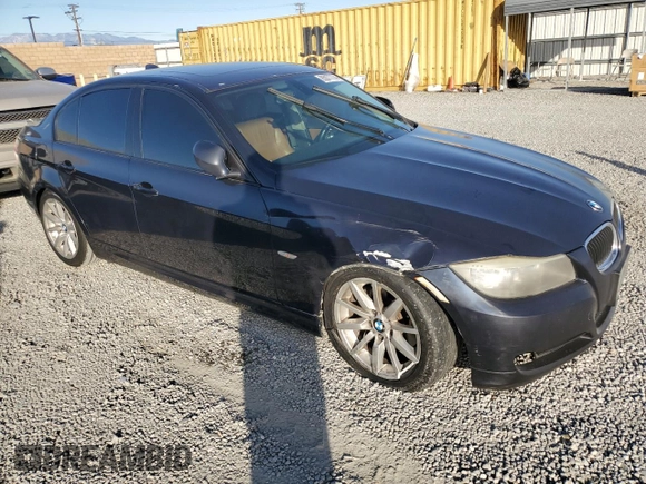 2009 BMW 3 Series 328i z VIN WBAPH77559NM47762, wystawiony jako Copart lot #85077774 z przebiegiem 215 502 mil mil oraz Szkoda całkowita • Salvage title. Historia ofert i sprzedaży dostępna na DreamBid. Obrazek 4.