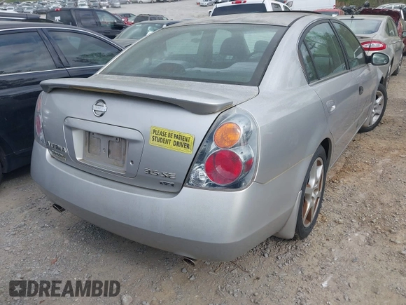 2002 Nissan Altima SE with VIN 1N4BL11D22C276694, listed as a IAAI auction lot 41949577 with 170,000 mi miles. Bid and sale history available at carsss.com. Image 4.