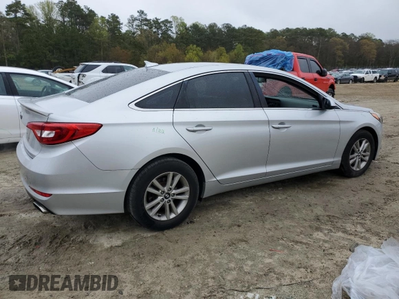 2015 Hyundai Sonata SE with VIN 5NPE24AF8FH154719, listed as a Copart auction lot 52802045 with 106,257 mi miles and Salvage Title. Bid and sale history available at DreamBid. Image 3.