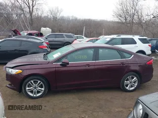 2018 Ford Fusion SE with VIN 3FA6P0H72JR202854, listed as a IAAI auction lot 41571355 with 88,182 mi miles. Bid and sale history available at carsss.com. Image 14.