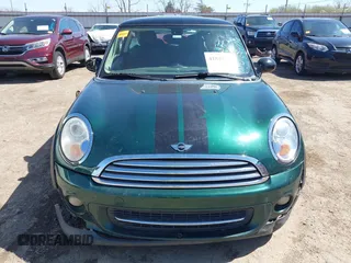 2011 MINI Hardtop with VIN WMWSU3C5XBT096157, listed as a IAAI auction lot 41840176 with 135,050 mi miles and . Bid and sale history available at DreamBid. Image 12.