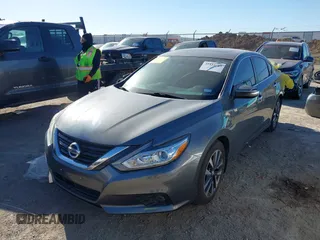 2016 Nissan Altima SR with VIN 1N4AL3AP7GC286386, listed as a IAAI auction lot 41814525 with 79,656 mi miles and . Bid and sale history available at DreamBid. Image 2.