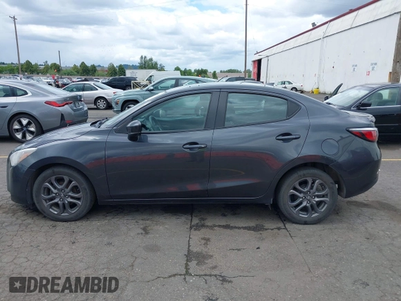 2019 Toyota Yaris L с VIN 3MYDLBYV4KY514254, выставлен на аукционе IAAI как лот 41347544 с пробегом 94 667 миль миль и . История ставок и продаж доступна на DreamBid. Изображение 15.