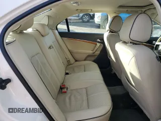 2012 Lincoln MKZ with VIN 3LNHL2JC0CR810906, listed as a Copart auction lot 84970434 with 98,277 mi miles and Salvage Title. Bid and sale history available at DreamBid. Image 9.
