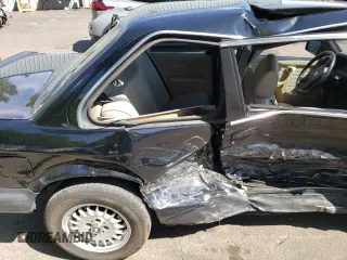 1987 BMW 3 Series 325 with VIN WBAAB5407H9692655, listed as a Copart auction lot 68127684 with 271,481 mi miles and Salvage Title. Bid and sale history available at carsss.com. Image 11.
