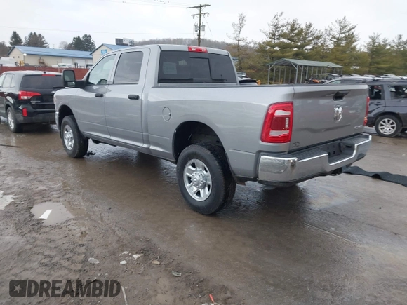 2024 Ram 2500 Tradesman with VIN 3C6UR5CJ2RG315276, listed as a IAAI auction lot 41570729 with 137 mi miles. Bid and sale history available at carsss.com. Image 3.