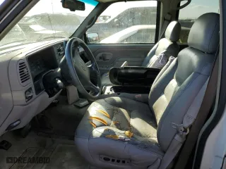1996 Chevrolet Tahoe with VIN 1GNEC13R8TJ421533, listed as a Copart auction lot 76129824 with 190,015 mi miles and Non Repairable. Bid and sale history available at carsss.com. Image 7.