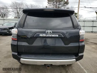 2017 Toyota 4Runner SR5 with VIN JTEBU5JR2H5472086, listed as a Copart auction lot 49929535 with 193,483 mi miles and Clean Title. Bid and sale history available at carsss.com. Image 6.