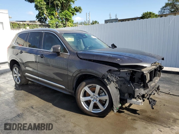 2024 Volvo XC90 Core Bright Theme with VIN YV4L12PK8R1204661, listed as a Copart auction lot 51439165 with 48,382 mi miles and Clean Title. Bid and sale history available at carsss.com. Image 4.