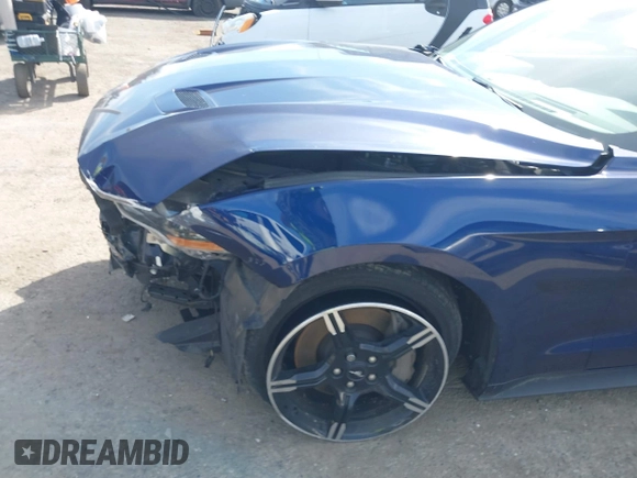 2019 Ford Mustang GT with VIN 1FA6P8CF2K5176810, listed as a IAAI auction lot 41872133 with 71,543 mi miles. Bid and sale history available at carsss.com. Image 18.