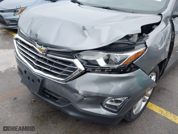 2018 Chevrolet Equinox Premier with VIN 3GNAXMEV8JL104498, listed as a IAAI auction lot 41583444 with 26,512 mi miles. Bid and sale history available at carsss.com. Image 6.