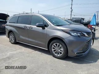 2023 Toyota Sienna LE z VIN 5TDKRKEC8PS156095, wystawiony jako Copart lot #60331685 z przebiegiem 52 968 mil mil oraz Szkoda całkowita • Salvage title. Historia ofert i sprzedaży dostępna na DreamBid. Obrazek 4.