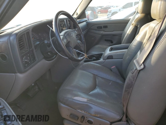 2005 Chevrolet Avalanche LS with VIN 3GNEC12Z85G271168, listed as a Copart auction lot 72770854 with 127,474 mi miles and Salvage Title. Bid and sale history available at carsss.com. Image 7.