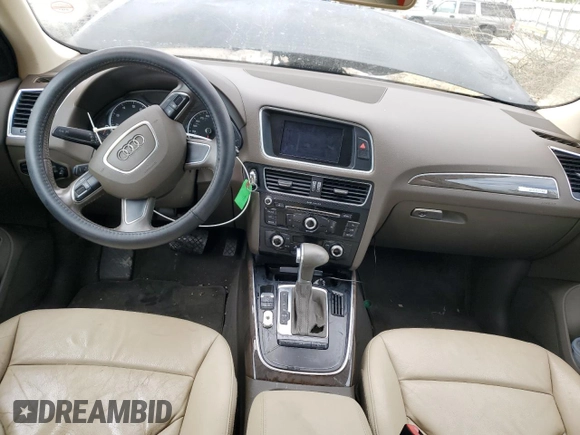 2014 Audi Q5 Premium z VIN WA1CFAFP3EA114642, wystawiony jako Copart lot #51740265 z przebiegiem 129 196 mil mil oraz Szkoda całkowita • Salvage title. Historia ofert i sprzedaży dostępna na DreamBid. Obrazek 8.