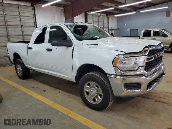 2023 Ram 2500 Tradesman с VIN 3C6UR5CJ3PG504306, выставлен на аукционе Copart как лот 50716645 с пробегом 57 490 миль миль и Списание • Salvage title. История ставок и продаж доступна на DreamBid. Изображение 4.
