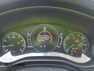 2020 Mazda 3 Premium z VIN JM1BPBNM9L1174949, wystawiony jako IAAI lot #41728868 z przebiegiem 68 968 mil mil oraz . Historia ofert i sprzedaży dostępna na DreamBid. Obrazek 7.