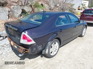 2007 Ford Fusion SEL with VIN 3FAHP02197R189283, listed as a IAAI auction lot 42008917 with 139,508 mi miles. Bid and sale history available at carsss.com. Image 4.