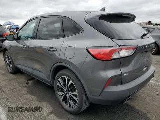 2021 Ford Escape SE z VIN 1FMCU0G64MUA20161, wystawiony jako Copart lot #53292395 z przebiegiem 35 276 mil mil oraz Szkoda całkowita • Salvage title. Historia ofert i sprzedaży dostępna na DreamBid. Obrazek 2.