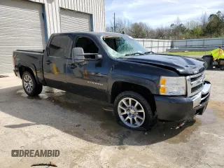 2010 Chevrolet Silverado 1500 LT with VIN 3GCRKSE36AG249111, listed as a Copart auction lot 50155265 with 220,188 mi miles and Salvage Title. Bid and sale history available at DreamBid. Image 4.