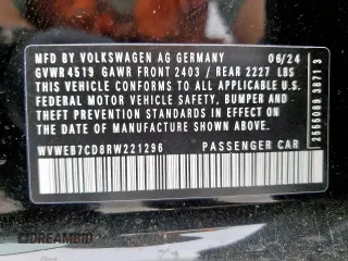 2024 Volkswagen Golf z VIN WVWEB7CD8RW221296, wystawiony jako Copart lot #58169255 z przebiegiem 278 mil mil oraz Szkoda całkowita • Salvage title. Historia ofert i sprzedaży dostępna na DreamBid. Obrazek 13.