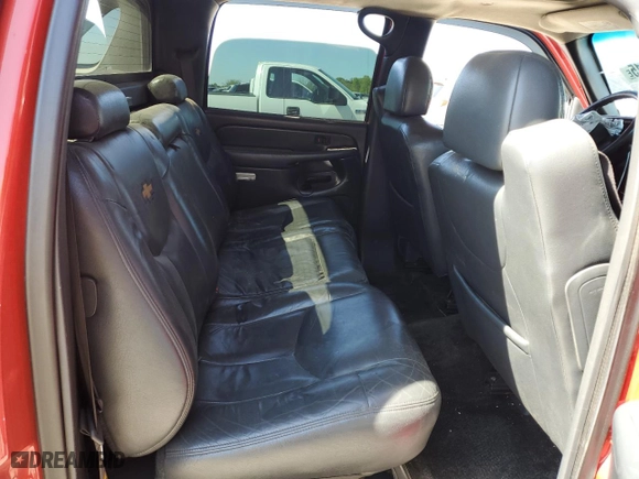 2002 Chevrolet Avalanche with VIN 3GNEK13T92G121899, listed as a Copart auction lot 52312915 with 422,176 mi miles and Salvage Title. Bid and sale history available at carsss.com. Image 11.