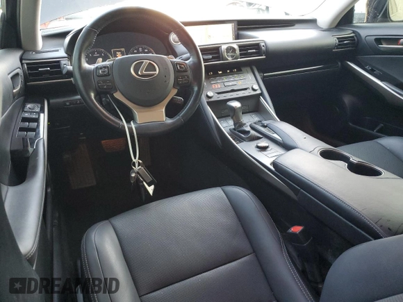 2020 Lexus IS 300 z VIN JTHDA1D28L5107545, wystawiony jako Copart lot #63465345 z przebiegiem 77 069 mil mil oraz Szkoda całkowita • Salvage title. Historia ofert i sprzedaży dostępna na DreamBid. Obrazek 8.