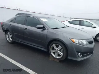 2014 Toyota Camry L with VIN 4T1BF1FK4EU372166, listed as a IAAI auction lot 41228217 with 159,187 mi miles. Bid and sale history available at carsss.com. Image 1.