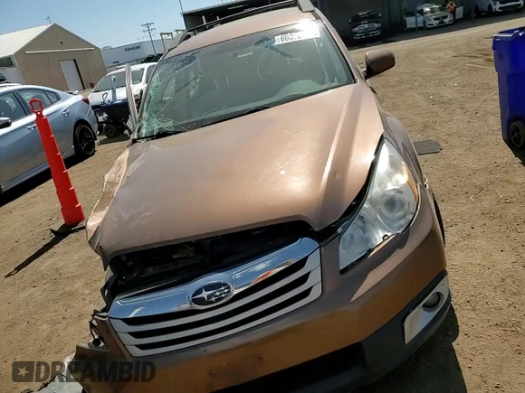 2012 Subaru Outback 2.5i with VIN 4S4BRCAC9C1291746, listed as a Copart auction lot 60320095 with 105,276 mi miles and Salvage title. Bid and sale history available at DreamBid. Image 13.