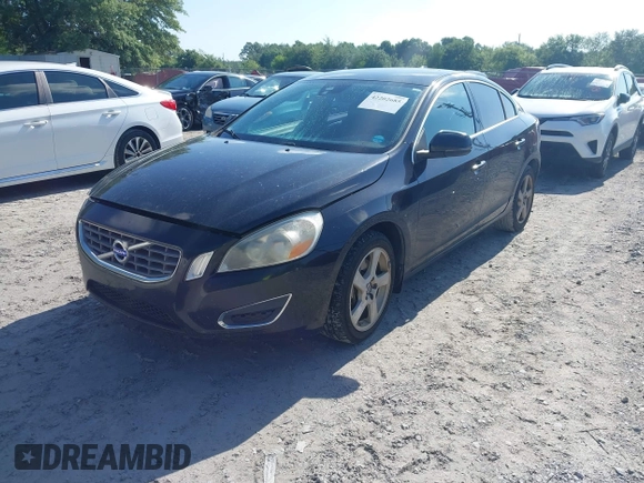 2012 Volvo S60 T5 z VIN YV1622FS1C2124192, wystawiony jako IAAI lot #42202685 z przebiegiem 170 552 mil mil oraz . Historia ofert i sprzedaży dostępna na DreamBid. Obrazek 2.