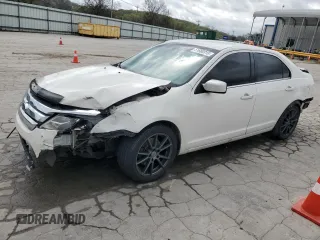 2010 Ford Fusion SE with VIN 3FAHP0HA1AR131540, listed as a Copart auction lot 51660315 with 263,501 mi miles and Salvage Title. Bid and sale history available at carsss.com. Image 1.