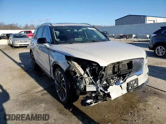 2020 Lincoln Aviator Reserve with VIN 5LM5J7XC7LGL30976, listed as a Copart auction lot 85981554 with 140,056 mi miles and Clean title. Bid and sale history available at DreamBid. Image 15.