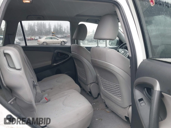 2011 Toyota RAV4 with VIN JTMBK4DV0B5106065, listed as a IAAI auction lot 41671279 with 85,786 mi miles. Bid and sale history available at carsss.com. Image 8.