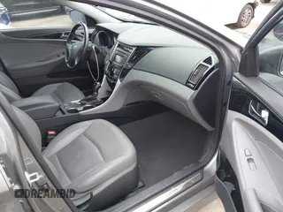 2014 Hyundai Sonata SE with VIN 5NPEC4AC3EH876729, listed as a IAAI auction lot 42040799 with 50,395 mi miles and . Bid and sale history available at DreamBid. Image 5.