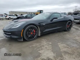 2015 Chevrolet Corvette Z51 3LT z VIN 1G1YM2D73F5124858, wystawiony jako Copart lot #45122715 z przebiegiem 33 274 mil mil oraz Czysty tytuł • Clean title. Historia ofert i sprzedaży dostępna na DreamBid. Obrazek 1.