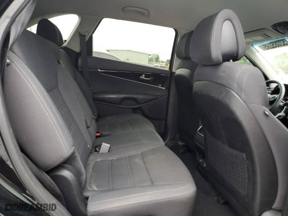 2016 Kia Sorento LX with VIN 5XYPG4A37GG030157, listed as a Copart auction lot 52085285 with 177,735 mi miles and Salvage Title. Bid and sale history available at carsss.com. Image 11.