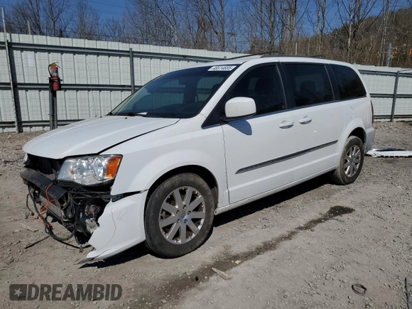 2015 Chrysler Town & Country Touring with VIN 2C4RC1BG4FR601313, listed as a Copart auction lot 48514685 with 186,328 mi miles and Salvage Title. Bid and sale history available at carsss.com. Image 1.