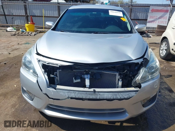 2013 Nissan Altima SV with VIN 1N4AL3AP4DN539082, listed as a IAAI auction lot 41848939 with 142,294 mi miles and . Bid and sale history available at carsss.com. Image 13.
