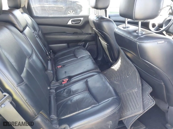 2018 Nissan Pathfinder SV with VIN 5N1DR2MM0JC606426, listed as a IAAI auction lot 41377783 with 173,419 mi miles. Bid and sale history available at carsss.com. Image 8.