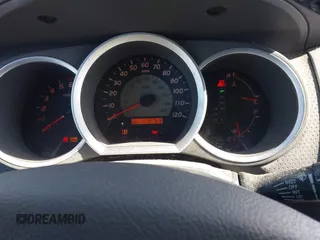 2006 Toyota Tacoma PreRunner z VIN 5TETU62N76Z314606, wystawiony jako IAAI lot #41647446 z przebiegiem 119 769 mil mil oraz . Historia ofert i sprzedaży dostępna na DreamBid. Obrazek 7.