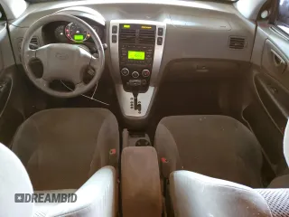 2008 Hyundai Tucson SE with VIN KM8JN12D98U902321, listed as a Copart auction lot 49511935 with 221,831 mi miles and Clean Title. Bid and sale history available at carsss.com. Image 8.