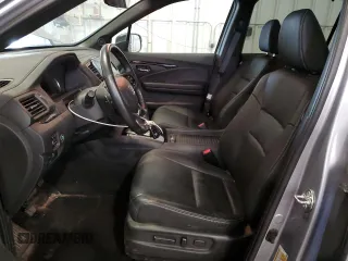 2020 Honda Passport Touring z VIN 5FNYF8H90LB001755, wystawiony jako Copart lot #75434854 z przebiegiem 48 984 mil mil oraz Szkoda całkowita • Salvage title. Historia ofert i sprzedaży dostępna na DreamBid. Obrazek 7.