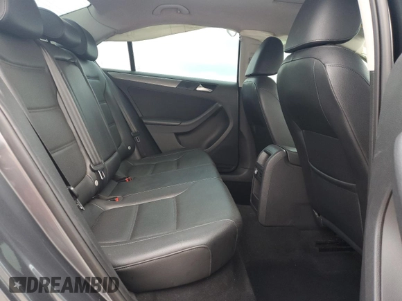 2013 Volkswagen Jetta TDI w/Premium/Nav с VIN 3VWLL7AJ4DM412457, выставлен на аукционе Copart как лот 62503225 с пробегом 91 045 миль миль и Чистый • Clean title. История ставок и продаж доступна на DreamBid. Изображение 10.
