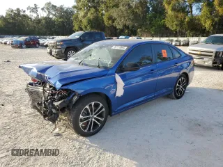 2022 Volkswagen Jetta Sport with VIN 3VWBM7BU1NM032298, listed as a Copart auction lot 85263704 with 32,327 mi miles and Non repairable. Bid and sale history available at DreamBid. Image 1.